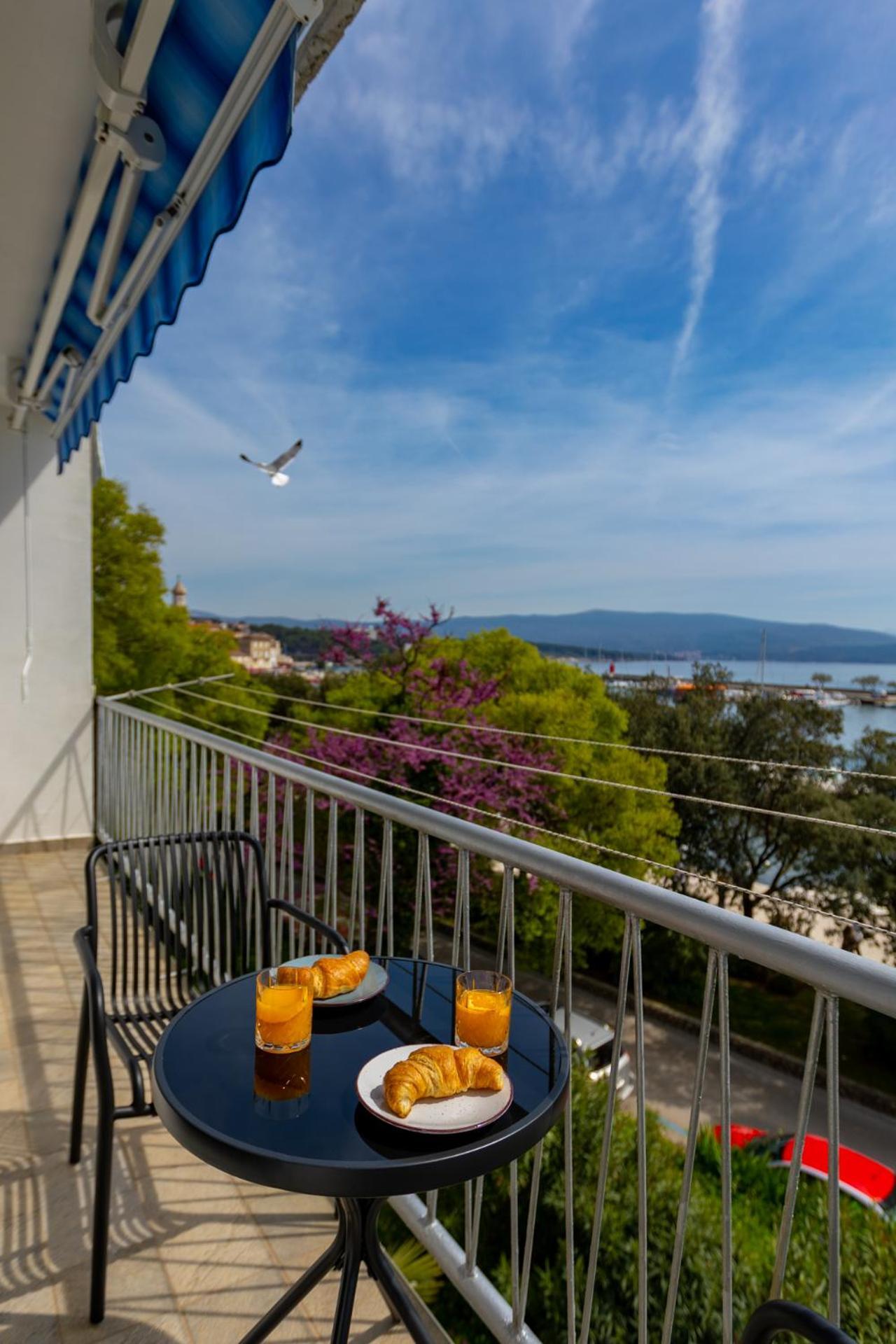 Apartment Marin Krk Krk Town Eksteriør billede